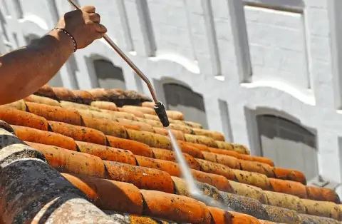 Nettoyage de toitures - Saint-Aubin-du-Cormier